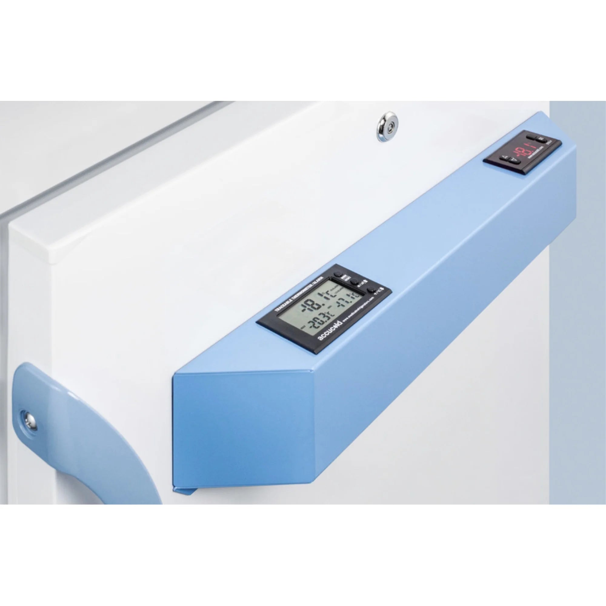 24" Wide Built-in ADA Height -25Ã¯Â¿Â½C Manual Defrost Medical All-Freezer VT65MLBIMED2ADA